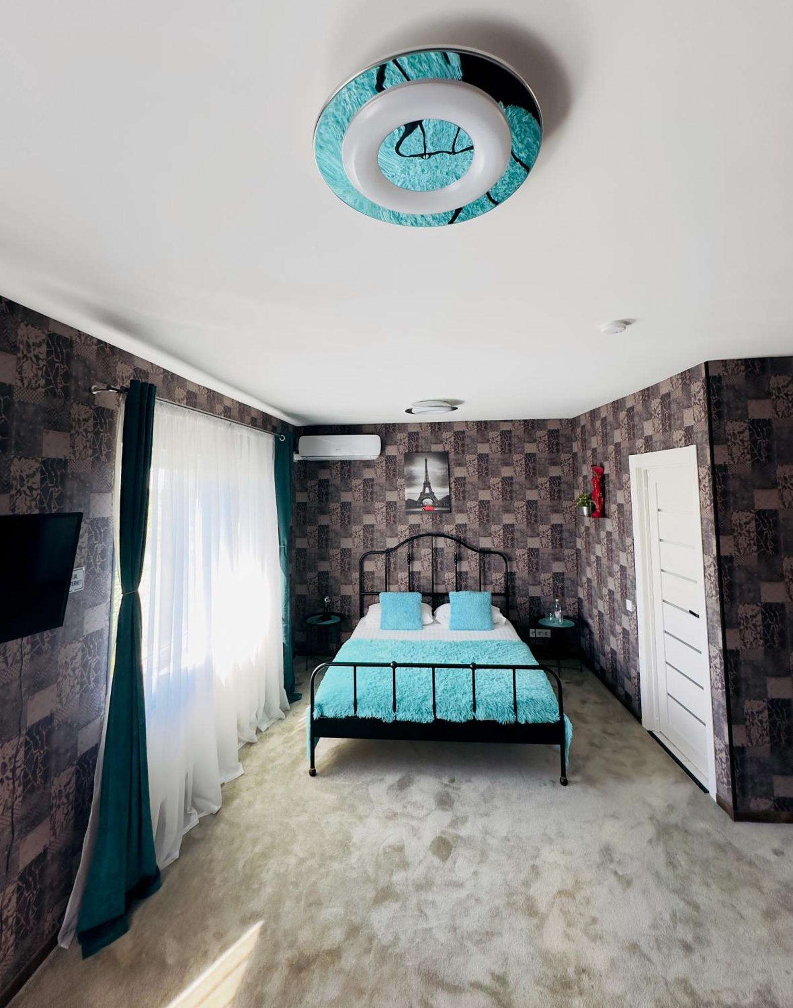 Very Bad Hootel 3* Kaunas
